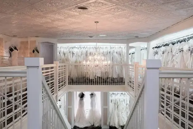 Becker's Bridal Lobby